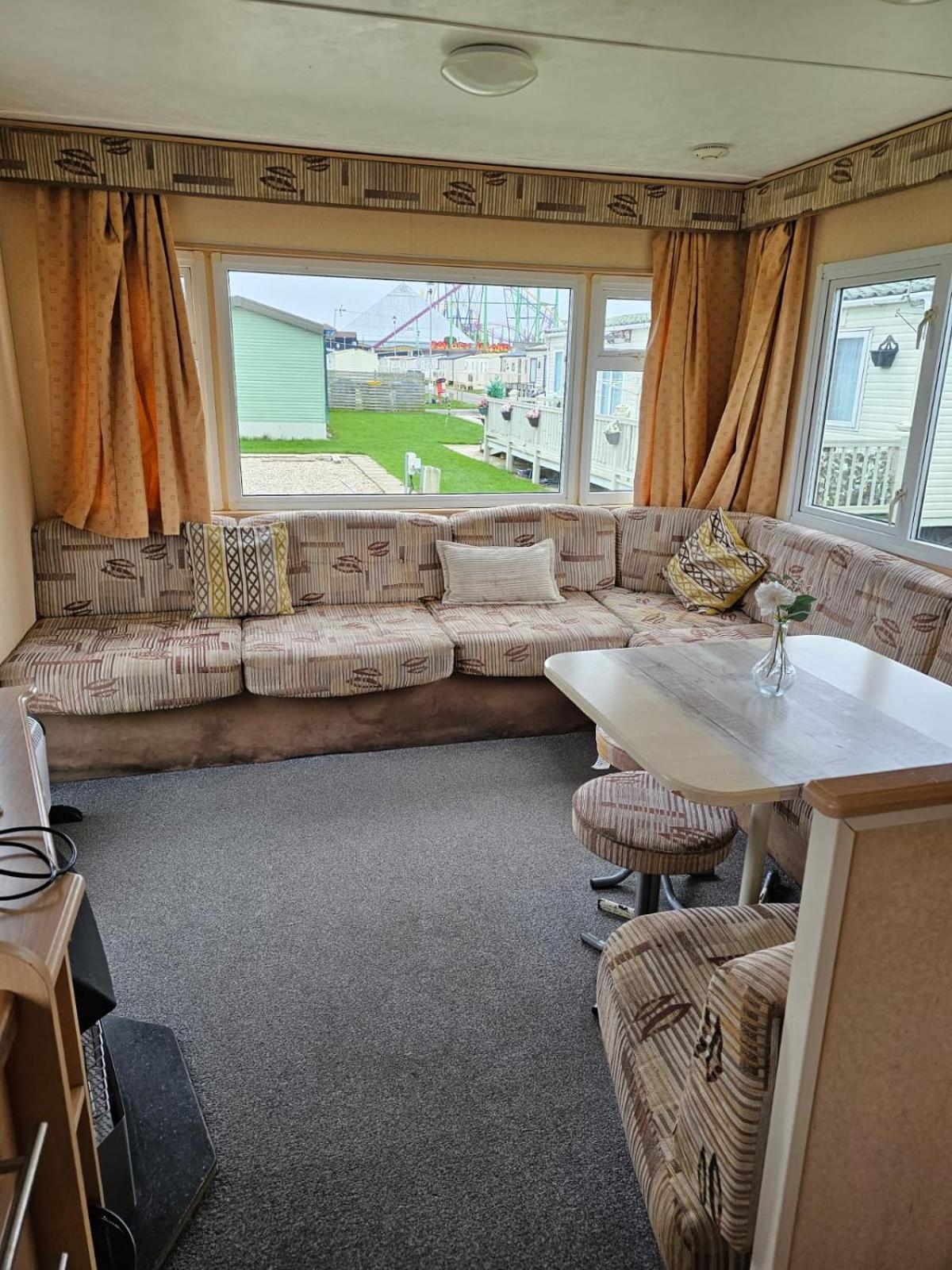 Sunnymede Ingoldmells Fantasy Islands Static Caravan Park スケッグネス エクステリア 写真